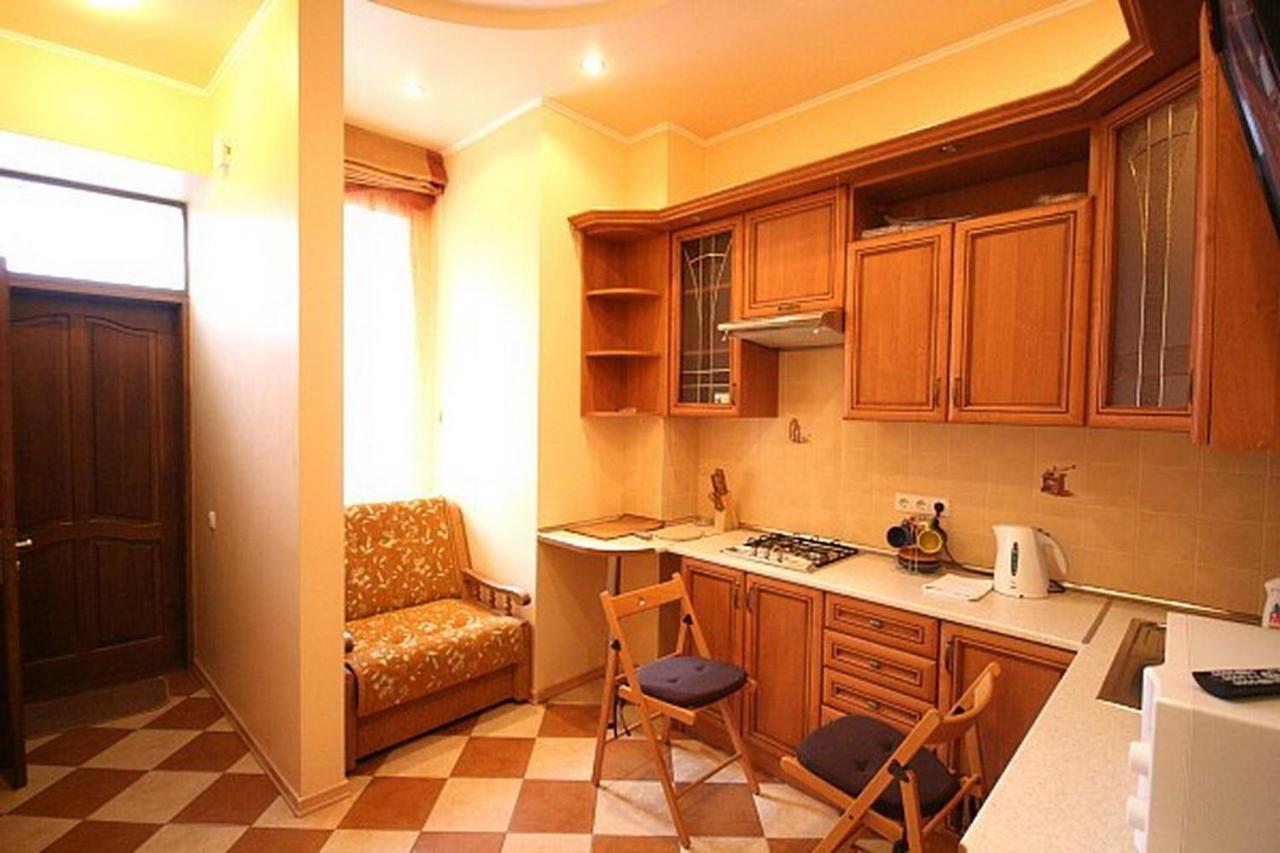 Historical Centre Apartments Lviv Extérieur photo